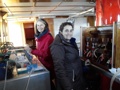 Investigadoras de INIDEP disertaron en el COLACMAR previo a su realización en Mar del Plata
