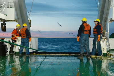 El INIDEP cierra el año con 17 campañas de investigación y 252 días navegados