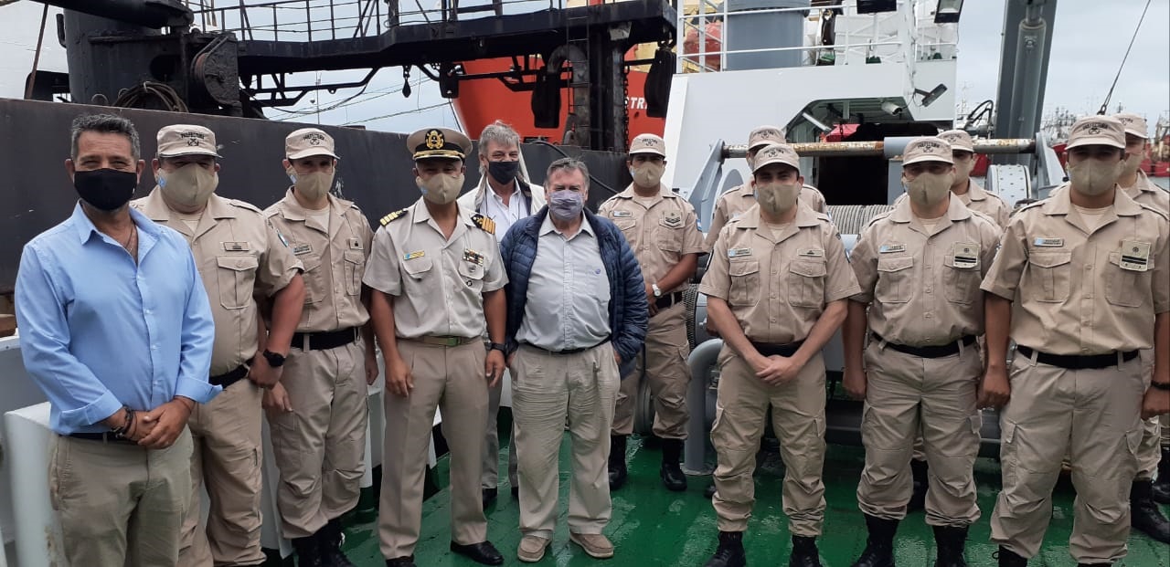 Padin recibió al nuevo jefe de la Prefectura Mar del Plata y juntos visitaron los buques del INIDEP