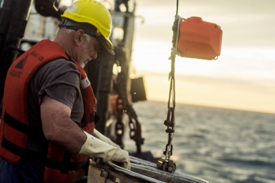 El INIDEP y el IFOP de Chile firman un convenio que promueve la investigación y el manejo sustentable de los recursos marinos de ambos países