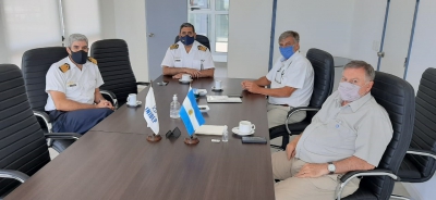 El director del INIDEP recibió por primera vez al nuevo comandante del Área Naval Atlántica
