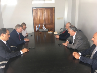 Por primera vez el INIDEP recibe la visita del rector de la UNMDP